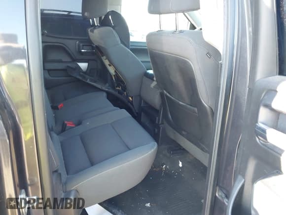 ✅ 2015 Chevrolet Silverado 1500 LT • VIN: 1GCVKREC0FZ378167 • Лот: 43416110. Опубликован ранее на IAAI с пробегом 228 394 миль. Бесплатный доступ к архиву аукционных продаж из США и подробный отчёт об истории автомобиля на DreamBid. Изображение 8.