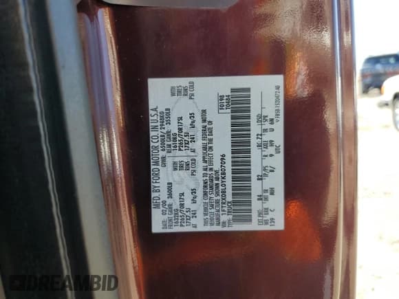 ✅ 2000 Ford F-150 XL • VIN: 1FTRX08L0YKB07096 • Lot: 85601605. Wystawiony na Copart z przebiegiem Nie podano. Bezpłatny archiwum sprzedaży aukcyjnych z USA i szczegółowy raport historii pojazdu na DreamBid. Zdjęcie 12.