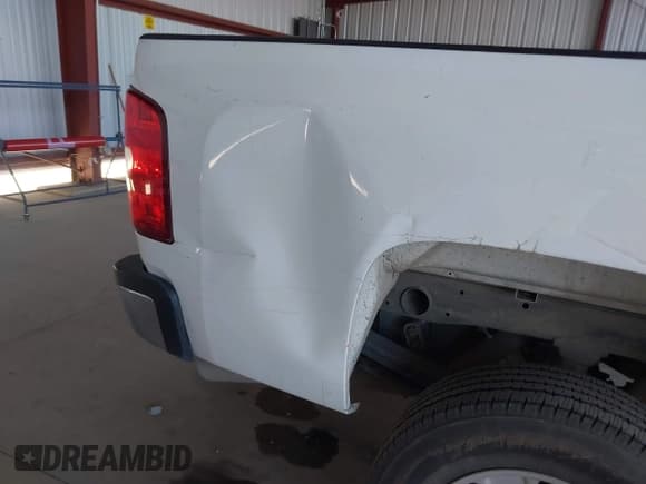 ✅ 2013 Chevrolet Silverado 2500HD Work Truck • VIN: 1GC0CVCG4DF146496 • Lot: 42040683. Wystawiony na IAAI z przebiegiem 297 517 mil. Bezpłatny archiwum sprzedaży aukcyjnych z USA i szczegółowy raport historii pojazdu na DreamBid. Zdjęcie 6.