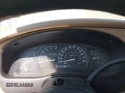 ✅ 2000 Ford Ranger XL • VIN: 1FTZR15V0YPB30483 • Lot: 43247063. Wystawiony na IAAI z przebiegiem 180 594 mil. Bezpłatny archiwum sprzedaży aukcyjnych z USA i szczegółowy raport historii pojazdu na DreamBid. Zdjęcie 7.