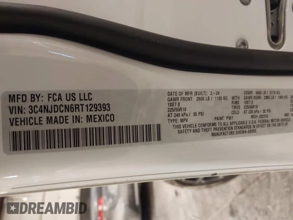 ✅ 2024 Jeep Compass Limited • VIN: 3C4NJDCN6RT129393 • Lot: 41625271. Wystawiony na IAAI z przebiegiem 12 506 mil. Bezpłatny archiwum sprzedaży aukcyjnych z USA i szczegółowy raport historii pojazdu na DreamBid. Zdjęcie 9.