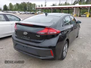 ✅ 2020 Hyundai Ioniq Blue • VIN: KMHC65LC8LU239058 • Lot: 42261068. Wystawiony na IAAI z przebiegiem Nie podano. Bezpłatny archiwum sprzedaży aukcyjnych z USA i szczegółowy raport historii pojazdu na DreamBid. Zdjęcie 4.