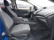 ✅ 2017 Ford Escape SE • VIN: 1FMCU9GD9HUE11122 • Лот: 39049615. Опубликован ранее на IAAI с пробегом 130 865 миль. Бесплатный доступ к архиву аукционных продаж из США и подробный отчёт об истории автомобиля на DreamBid. Изображение 5.