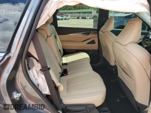 ✅ 2024 Infiniti QX60 Luxe • VIN: 5N1DL1FR9RC351355 • Lot: 54048625. Listed on Copart with 33,079 mi. Free auction sales archive from the USA and detailed vehicle history report at DreamBid. Image 11.