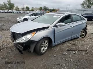 ✅ 2013 Hyundai Sonata SE • VIN: 5NPEC4AC7DH576805 • Лот: 92979125. Опубликован ранее на Copart с пробегом 169 305 миль. Бесплатный доступ к архиву аукционных продаж из США и подробный отчёт об истории автомобиля на DreamBid. Изображение 1.