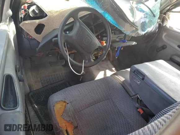 2001 Dodge 1500 Work Special с VIN 1B7HC16X21S272947, выставлен на аукционе Copart как лот 85103274 с пробегом Не указан миль и Списание • Salvage title. История ставок и продаж доступна на DreamBid. Изображение 8.