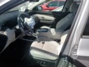 ✅ 2022 Hyundai Tucson Limited • VIN: 5NMJE3AE4NH006702 • Lot: 70437684. Wystawiony na Copart z przebiegiem Nie podano. Bezpłatny archiwum sprzedaży aukcyjnych z USA i szczegółowy raport historii pojazdu na DreamBid. Zdjęcie 7.