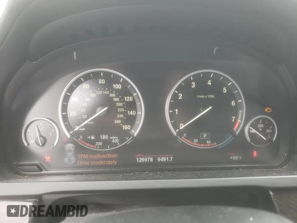 ✅ 2012 BMW 7 Series 740i • VIN: WBAKA4C59CC613500 • Лот: 70077935. Опубликован ранее на Copart с пробегом 126 978 миль. Бесплатный доступ к архиву аукционных продаж из США и подробный отчёт об истории автомобиля на DreamBid. Изображение 9.