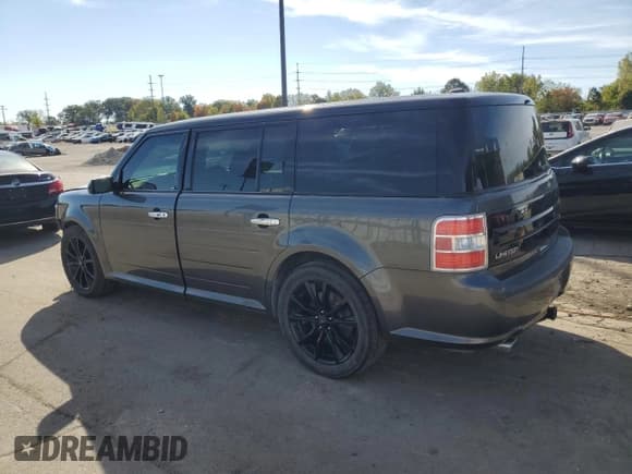 ✅ 2016 Ford Flex Limited • VIN: 2FMHK6D82GBA03342 • Lot: 85896795. Wystawiony na Copart z przebiegiem 121 768 mil. Bezpłatny archiwum sprzedaży aukcyjnych z USA i szczegółowy raport historii pojazdu na DreamBid. Zdjęcie 2.