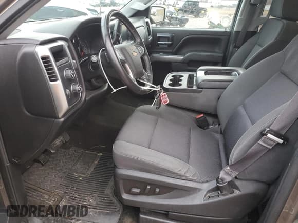 ✅ 2015 Chevrolet Silverado 1500 LT • VIN: 1GCVKREC8FZ407785 • Lot: 92887045. Listed on Copart with 99,284 mi. Free auction sales archive from the USA and detailed vehicle history report at DreamBid. Image 7.