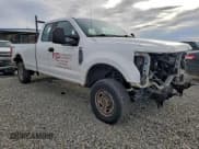 ✅ 2017 Ford F-250 XL • VIN: 1FT7X2B60HED31781 • Lot: 96097605. Listed on Copart with 88,705 mi. Free auction sales archive from the USA and detailed vehicle history report at DreamBid. Image 4.