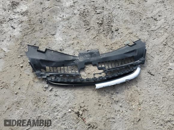 ✅ 2014 Chevrolet Captiva Sport LT • VIN: 3GNAL3EK7ES680686 • Lot: 88669195. Wystawiony na Copart z przebiegiem 144 916 mil. Bezpłatny archiwum sprzedaży aukcyjnych z USA i szczegółowy raport historii pojazdu na DreamBid. Zdjęcie 12.