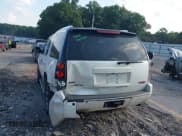 ✅ 2011 GMC Yukon Denali • VIN: 1GKS1EEF3BR176589 • Lot: 43146310. Listed on IAAI with 256,000 mi. Free auction sales archive from the USA and detailed vehicle history report at DreamBid. Image 3.