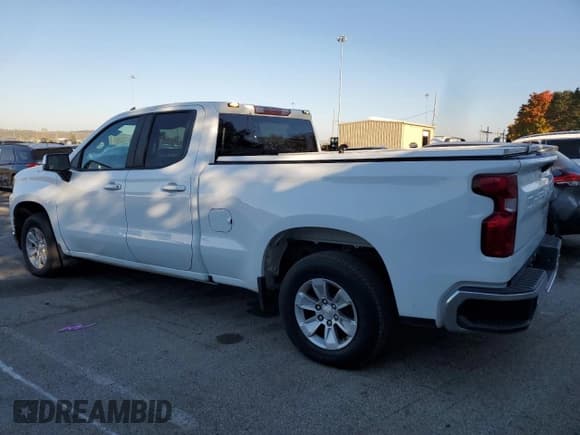 ✅ 2020 Chevrolet Silverado 1500 LT • VIN: 1GCRWCED9LZ171848 • Lot: 76537144. Wystawiony na Copart z przebiegiem 111 307 mil. Bezpłatny archiwum sprzedaży aukcyjnych z USA i szczegółowy raport historii pojazdu na DreamBid. Zdjęcie 2.