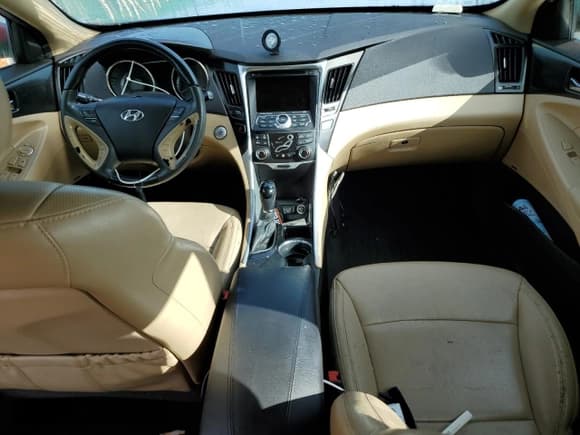 ✅ 2013 Hyundai Sonata SE • VIN: 5NPEC4AC9DH673732 • Lot: 74176734. Listed on Copart with Not provided. Free auction sales archive from the USA and detailed vehicle history report at DreamBid. Image 8.