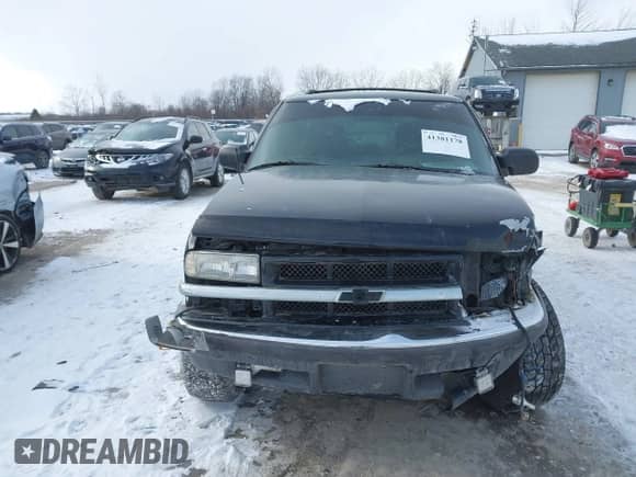 2000 Chevrolet Blazer LT with VIN 1GNDT13W9YK230447, listed as a IAAI auction lot 41381178 with 205,747 mi miles and . Bid and sale history available at DreamBid. Image 12.