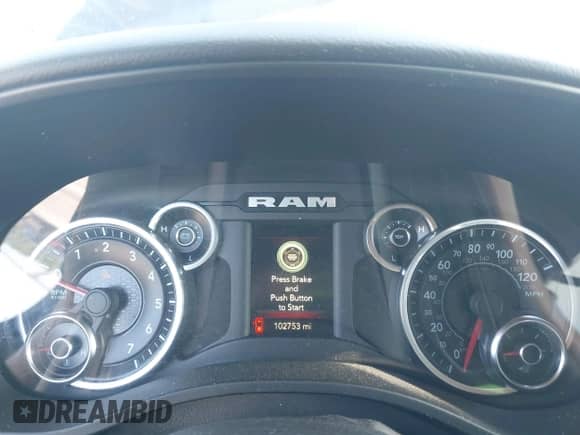 2019 Ram 1500 Big Horn z VIN 1C6SRFFT9KN809920, wystawiony jako IAAI lot #42937676 z przebiegiem 102 753 mil mil oraz . Historia ofert i sprzedaży dostępna na DreamBid. Obrazek 7.