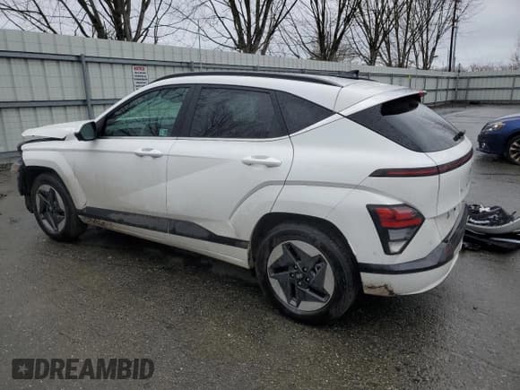 ✅ 2024 Hyundai Kona Limited • VIN: KM8HE3A68RU005800 • Лот: 46048015. Опубликован ранее на Copart с пробегом 3 066 миль. Бесплатный доступ к архиву аукционных продаж из США и подробный отчёт об истории автомобиля на DreamBid. Изображение 2.