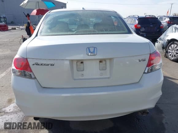 ✅ 2008 Honda Accord EX-L • VIN: 1HGCP36818A069584 • Лот: 43587765. Опубликован ранее на IAAI с пробегом 213 460 миль. Бесплатный доступ к архиву аукционных продаж из США и подробный отчёт об истории автомобиля на DreamBid. Изображение 15.