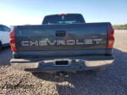 ✅ 2003 Chevrolet Silverado 1500 • VIN: 2GCEC19T631343128 • Лот: 71741614. Опубликован ранее на Copart с пробегом 149 270 миль. Бесплатный доступ к архиву аукционных продаж из США и подробный отчёт об истории автомобиля на DreamBid. Изображение 6.