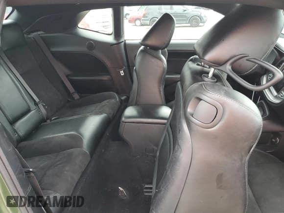 ✅ 2021 Dodge Challenger R/T • VIN: 2C3CDZBT9MH615441 • Лот: 82732665. Опубликован ранее на Copart с пробегом 80 036 миль. Бесплатный доступ к архиву аукционных продаж из США и подробный отчёт об истории автомобиля на DreamBid. Изображение 10.