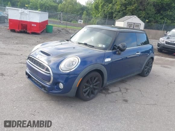 ✅ 2014 MINI Hardtop S • VIN: WMWXM7C57ET970708 • Лот: 42719076. Опубликован ранее на IAAI с пробегом 130 215 миль. Бесплатный доступ к архиву аукционных продаж из США и подробный отчёт об истории автомобиля на DreamBid. Изображение 2.