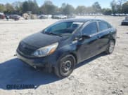 ✅ 2017 Kia Rio LX • VIN: KNADM4A30H6014878 • Лот: 86625775. Опубликован ранее на Copart с пробегом 158 301 миль. Бесплатный доступ к архиву аукционных продаж из США и подробный отчёт об истории автомобиля на DreamBid. Изображение 1.