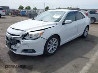 2014 Chevrolet Malibu LT z VIN 1G11E5SL5EF116477, wystawiony jako IAAI lot #43263972 z przebiegiem 187 589 mil mil oraz . Historia ofert i sprzedaży dostępna na DreamBid. Obrazek 2.