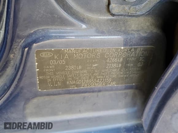 ✅ 2005 Kia Optima LX • VIN: KNAGD128955423159 • Lot: 84280734. Listed on Copart with 92,428 mi. Free auction sales archive from the USA and detailed vehicle history report at DreamBid. Image 12.