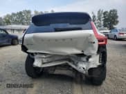 ✅ 2022 Volvo XC40 R-Design • VIN: YV4162UM1N2735414 • Лот: 71566585. Опубликован ранее на Copart с пробегом Не указан. Бесплатный доступ к архиву аукционных продаж из США и подробный отчёт об истории автомобиля на DreamBid. Изображение 6.