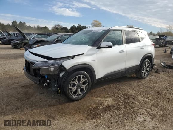 ✅ 2022 Kia Seltos EX • VIN: KNDERCAA5N7287208 • Лот: 90886005. Опубликован ранее на Copart с пробегом 37 145 миль. Бесплатный доступ к архиву аукционных продаж из США и подробный отчёт об истории автомобиля на DreamBid. Изображение 1.