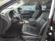 ✅ 2019 Infiniti QX60 Pure • VIN: 5N1DL0MN7KC511166 • Lot: 82705525. Wystawiony na Copart z przebiegiem 132 670 mil. Bezpłatny archiwum sprzedaży aukcyjnych z USA i szczegółowy raport historii pojazdu na DreamBid. Zdjęcie 7.