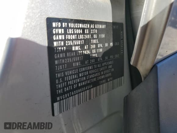 ✅ 2017 Volkswagen Tiguan S • VIN: WVGBV7AX8HK054544 • Lot: 85679905. Wystawiony na Copart z przebiegiem 130 027 mil. Bezpłatny archiwum sprzedaży aukcyjnych z USA i szczegółowy raport historii pojazdu na DreamBid. Zdjęcie 12.