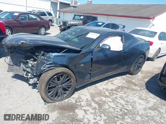 ✅ 2021 Chevrolet Camaro 1LS • VIN: 1G1FB1RX7M0110746 • Lot: 41890788. Wystawiony na IAAI z przebiegiem Nie podano. Bezpłatny archiwum sprzedaży aukcyjnych z USA i szczegółowy raport historii pojazdu na DreamBid. Zdjęcie 2.