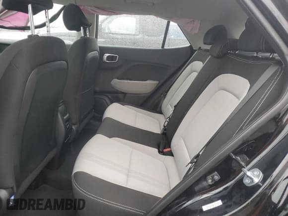 ✅ 2024 Hyundai Venue SEL • VIN: KMHRC8A39RU315547 • Lot: 42290355. Listed on Copart with 2,575 mi. Free auction sales archive from the USA and detailed vehicle history report at DreamBid. Image 11.