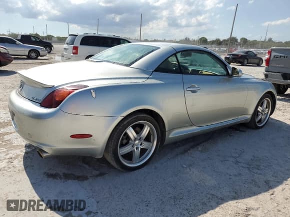 ✅ 2002 Lexus SC 430 • VIN: JTHFN48Y120002712 • Lot: 57078505. Listed on Copart with 129,826 mi. Free auction sales archive from the USA and detailed vehicle history report at DreamBid. Image 3.