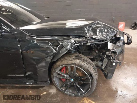 ✅ 2024 BMW 2 Series M240i xDrive • VIN: 3MW53CM0XR8E59111 • Lot: 43355607. Listed on IAAI with 23,195 mi. Free auction sales archive from the USA and detailed vehicle history report at DreamBid. Image 19.