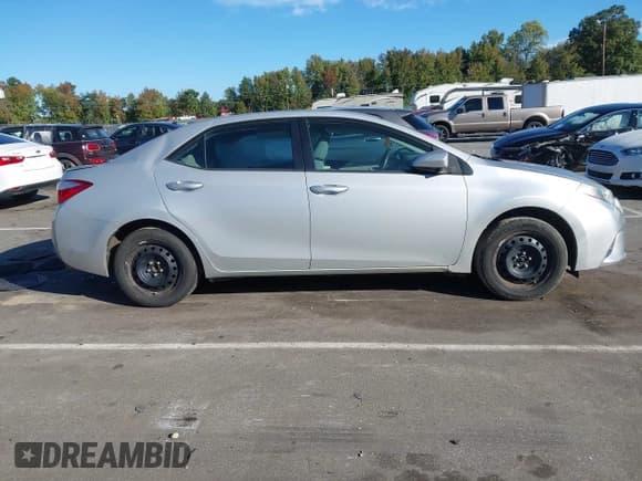 ✅ 2015 Toyota Corolla LE • VIN: 2T1BURHE7FC326944 • Lot: 43392623. Wystawiony na IAAI z przebiegiem 83 338 mil. Bezpłatny archiwum sprzedaży aukcyjnych z USA i szczegółowy raport historii pojazdu na DreamBid. Zdjęcie 13.