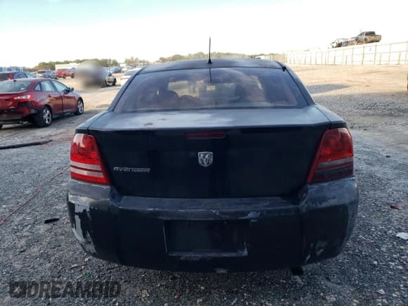 ✅ 2008 Dodge Avenger SE • VIN: 1B3LC46K58N653573 • Lot: 88769715. Wystawiony na Copart z przebiegiem 165 359 mil. Bezpłatny archiwum sprzedaży aukcyjnych z USA i szczegółowy raport historii pojazdu na DreamBid. Zdjęcie 6.