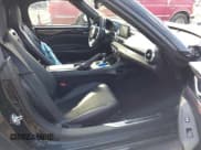 ✅ 2018 Mazda MX-5 Miata Grand Touring • VIN: JM1NDAD78J0203968 • Лот: 43544886. Опубликован ранее на IAAI с пробегом 45 081 миль. Бесплатный доступ к архиву аукционных продаж из США и подробный отчёт об истории автомобиля на DreamBid. Изображение 5.