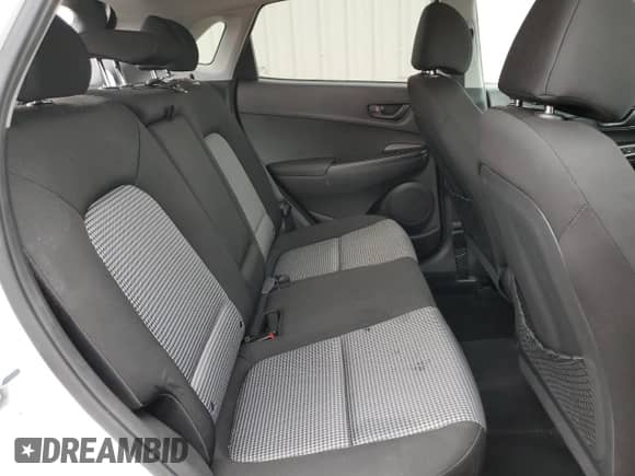2020 Hyundai Kona SEL с VIN KM8K2CAA0LU584615, выставлен на аукционе Copart как лот 61799882 с пробегом 32 206 миль миль и . История ставок и продаж доступна на DreamBid. Изображение 6.