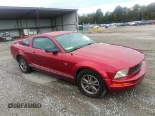 ✅ 2005 Ford Mustang Deluxe • VIN: 1ZVFT80N255206164 • Lot: 43394021. Listed on IAAI with 145,594 mi. Free auction sales archive from the USA and detailed vehicle history report at DreamBid. Image 1.