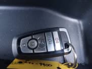 ✅ 2021 Ford Expedition XLT • VIN: 1FMJU1JT1MEA53043 • Lot: 40342281. Wystawiony na IAAI z przebiegiem 20 800 mil. Bezpłatny archiwum sprzedaży aukcyjnych z USA i szczegółowy raport historii pojazdu na DreamBid. Zdjęcie 11.