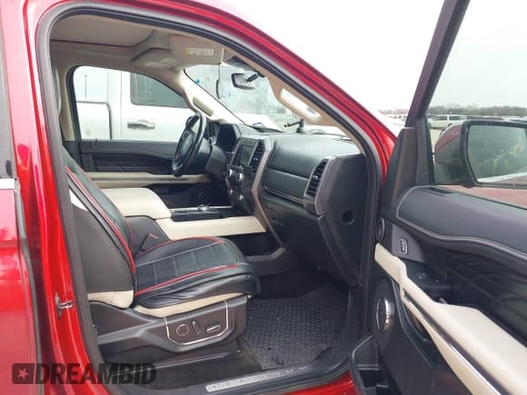 ✅ 2018 Ford Expedition Platinum • VIN: 1FMJU1LTXJEA15495 • Lot: 41373116. Listed on IAAI with 150,385 mi. Free auction sales archive from the USA and detailed vehicle history report at DreamBid. Image 5.