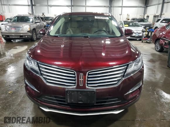 ✅ 2017 Lincoln MKC Select • VIN: 5LMCJ2D96HUL33573 • Лот: 92383665. Опубликован ранее на Copart с пробегом 85 063 миль. Бесплатный доступ к архиву аукционных продаж из США и подробный отчёт об истории автомобиля на DreamBid. Изображение 5.