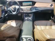 ✅ 2018 Mercedes-Benz S 560 • VIN: WDDUG8DB4JA415248 • Lot: 60999675. Wystawiony na Copart z przebiegiem 67 361 mil. Bezpłatny archiwum sprzedaży aukcyjnych z USA i szczegółowy raport historii pojazdu na DreamBid. Zdjęcie 8.