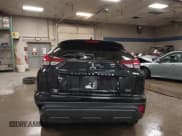 ✅ 2023 Mitsubishi Eclipse Cross LE • VIN: JA4ATVAA5PZ014587 • Lot: 43329980. Wystawiony na IAAI z przebiegiem 60 851 mil. Bezpłatny archiwum sprzedaży aukcyjnych z USA i szczegółowy raport historii pojazdu na DreamBid. Zdjęcie 17.