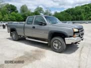 ✅ 2006 Chevrolet Silverado 2500HD Work Truck • VIN: 1GCHK29U56E162409 • Lot: 57626185. Wystawiony na Copart z przebiegiem 147 922 mil. Bezpłatny archiwum sprzedaży aukcyjnych z USA i szczegółowy raport historii pojazdu na DreamBid. Zdjęcie 13.