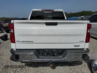 ✅ 2019 Chevrolet Silverado 1500 LTZ • VIN: 1GCUYGED7KZ150524 • Lot: 65519444. Wystawiony na Copart z przebiegiem 61 792 mil. Bezpłatny archiwum sprzedaży aukcyjnych z USA i szczegółowy raport historii pojazdu na DreamBid. Zdjęcie 6.