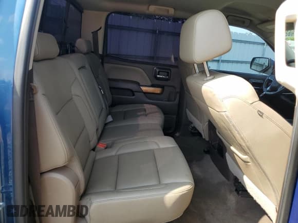 ✅ 2018 Chevrolet Silverado 1500 LTZ • VIN: 3GCUKSEJ2JG195475 • Lot: 61949685. Wystawiony na Copart z przebiegiem Nie podano. Bezpłatny archiwum sprzedaży aukcyjnych z USA i szczegółowy raport historii pojazdu na DreamBid. Zdjęcie 10.